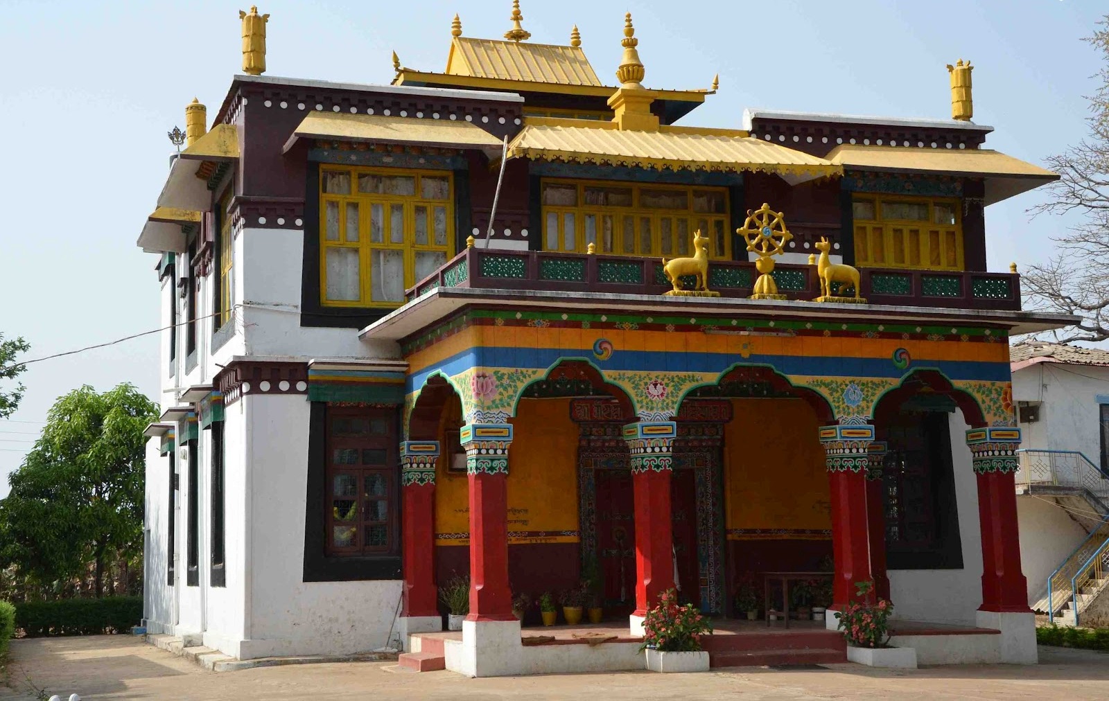 Tibetan Monastery, Manipat